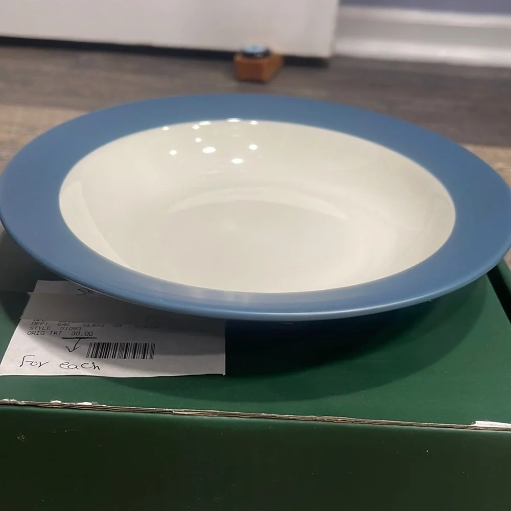 4 Noritake colorware collection plate for soup